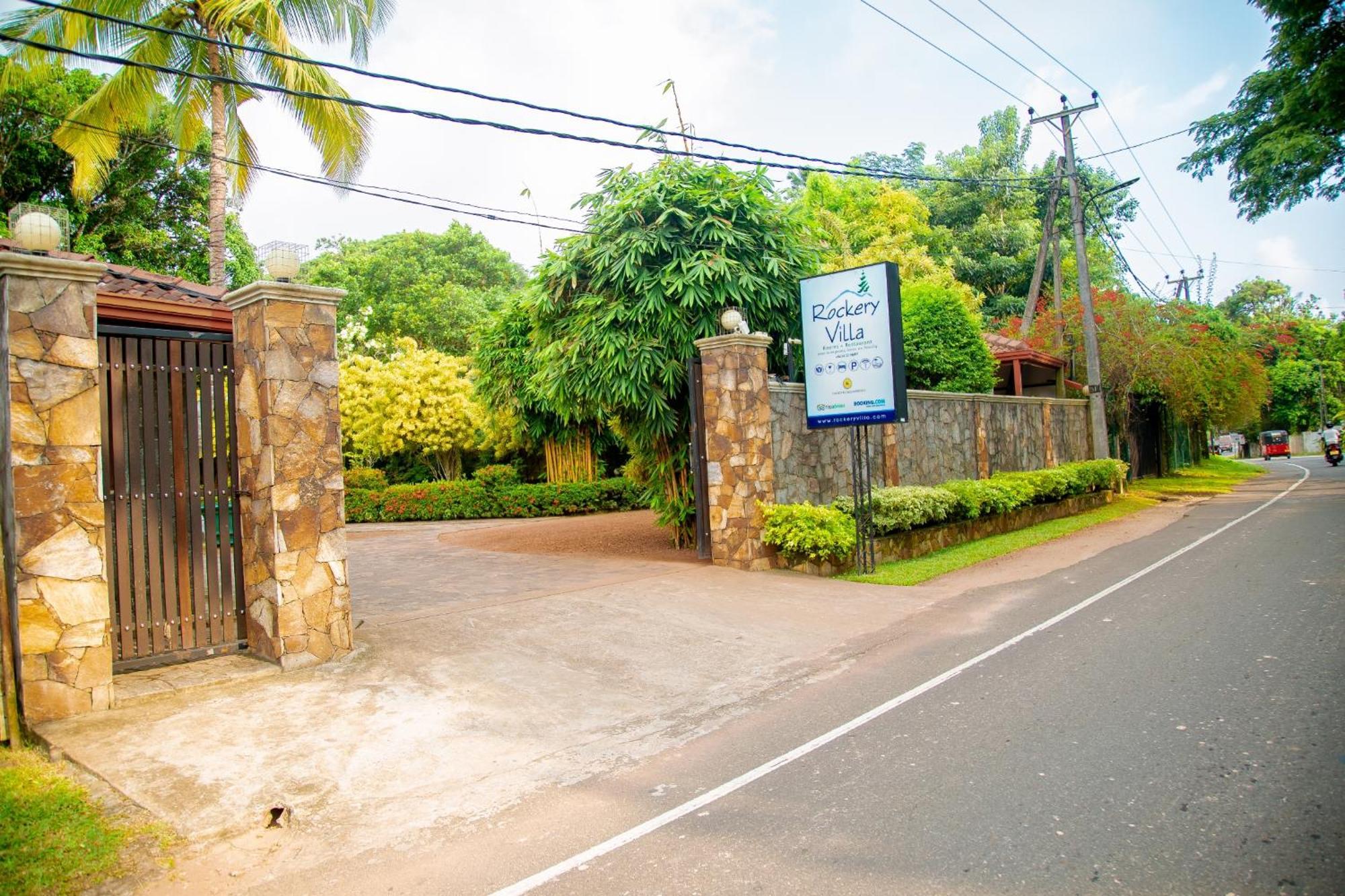 Rockery Villa Ayurveda Bentota Exterior photo