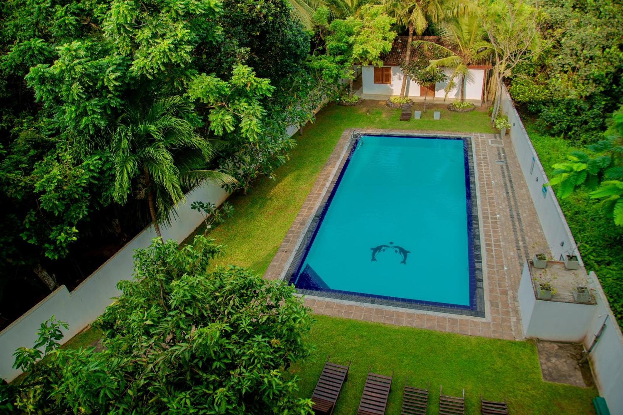 Rockery Villa Ayurveda Bentota Exterior photo